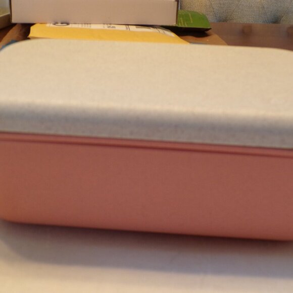 Our Place Layered Lunch Box with Clips + Utensils - Picture 4 of 7